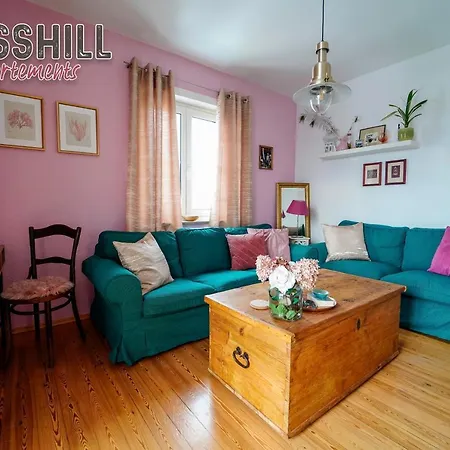 Crosshill - Charmante Und Helle Apartment Schwandorf in Bayern